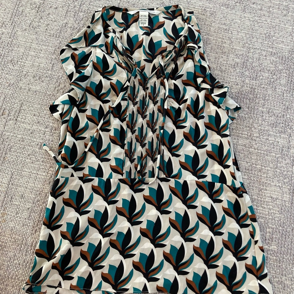 Diane von Furstenberg Berit top size 4